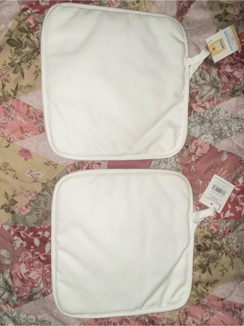 White Quilted Pot Holders with Pockets | Set of 2 Oven Mitts